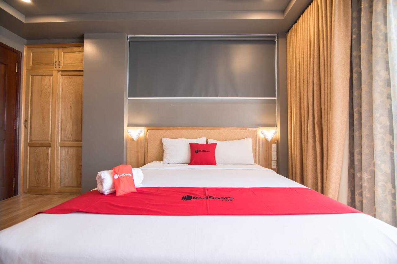 Reddoorz Plus Near Secc Хошимин Экстерьер фото