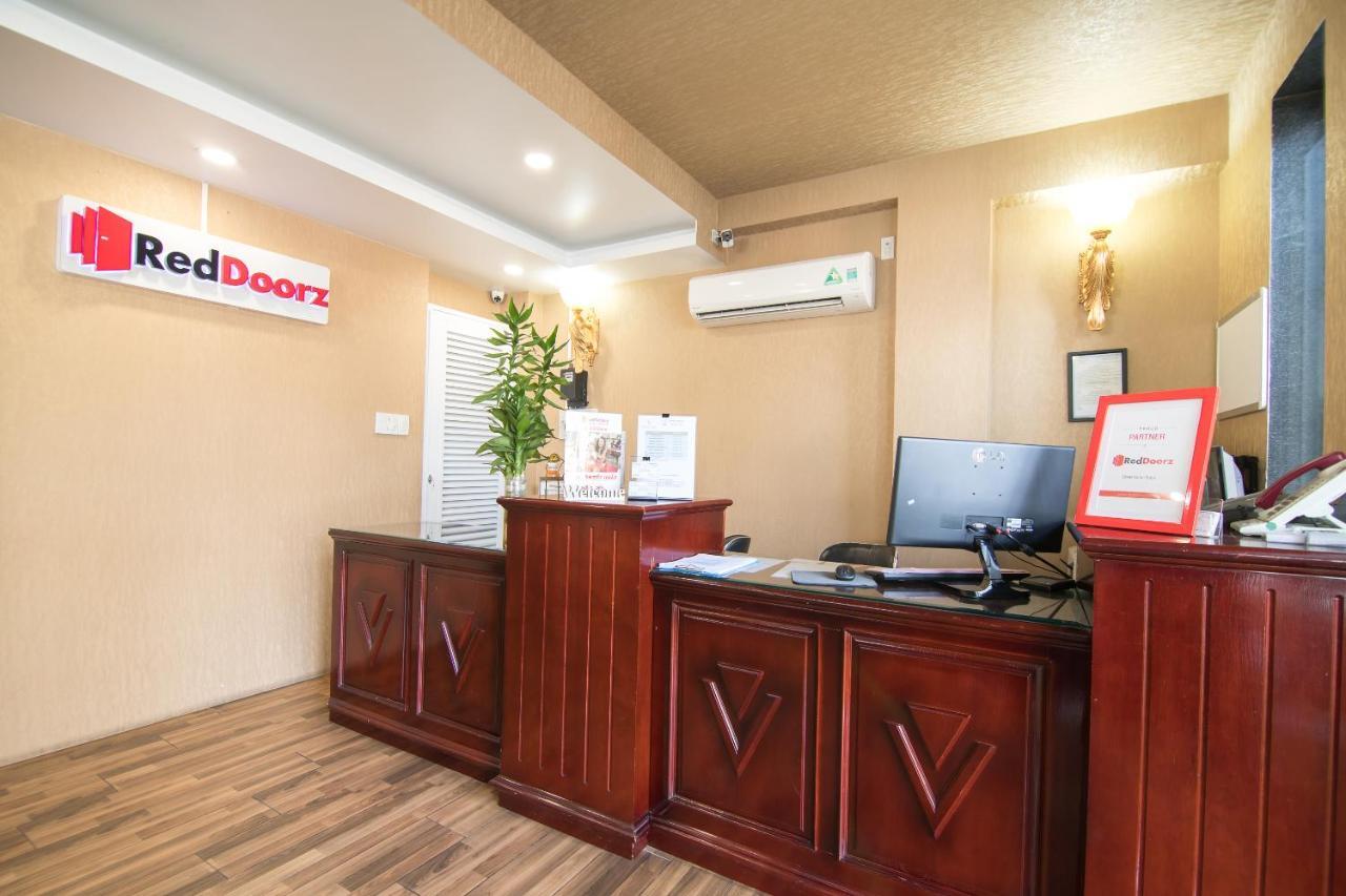 Reddoorz Plus Near Secc Хошимин Экстерьер фото